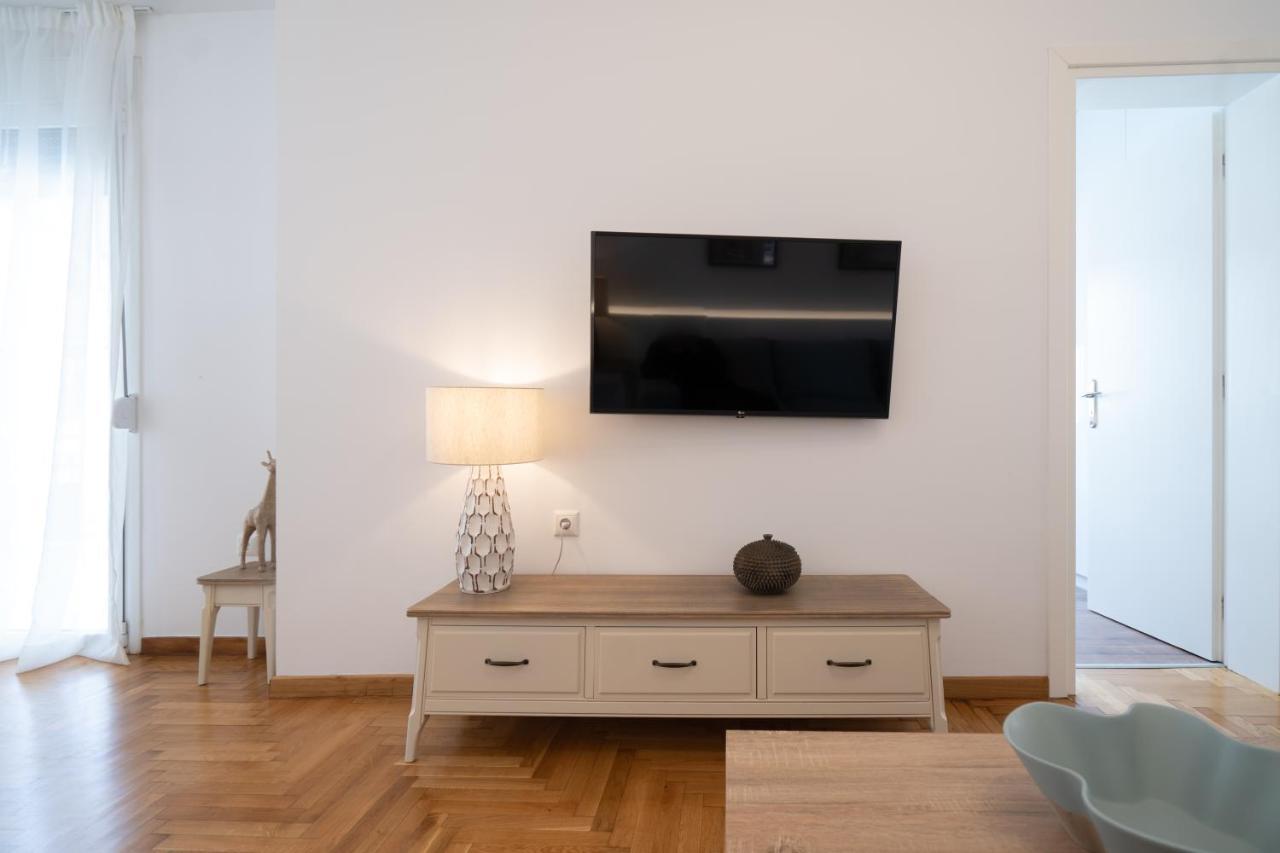 Apartamento Athens Experience In Exarchia, Big Terrace Exterior foto